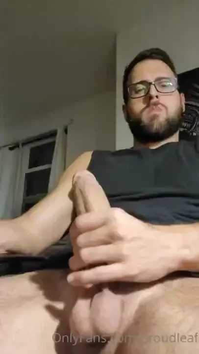 Nice long cumshot at the end here enjoy you beauts 
