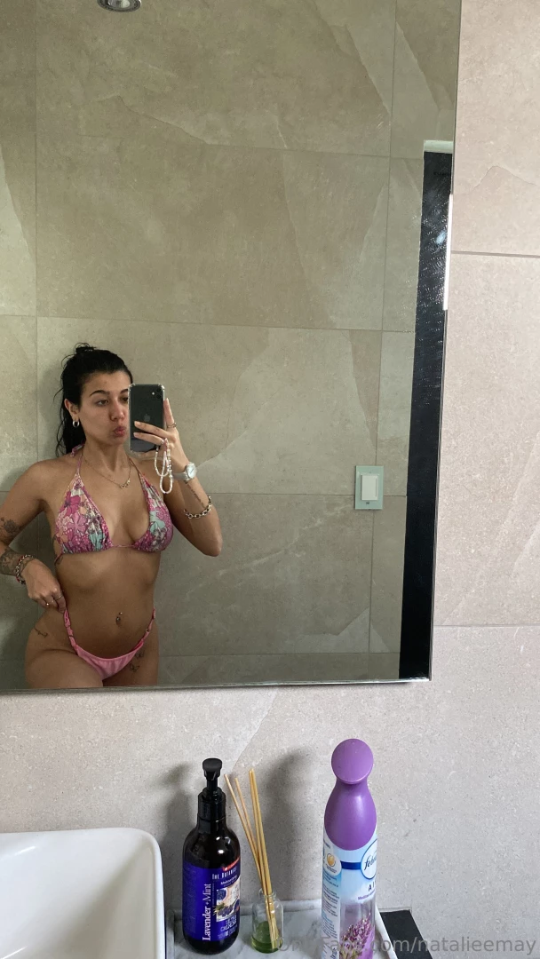 Quick bikini selfie 