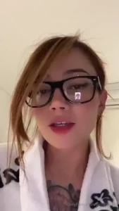 Come daddy let s dance move your booty with me