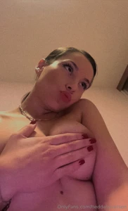 Vurderer nytt sexy undert y kan noen sponse