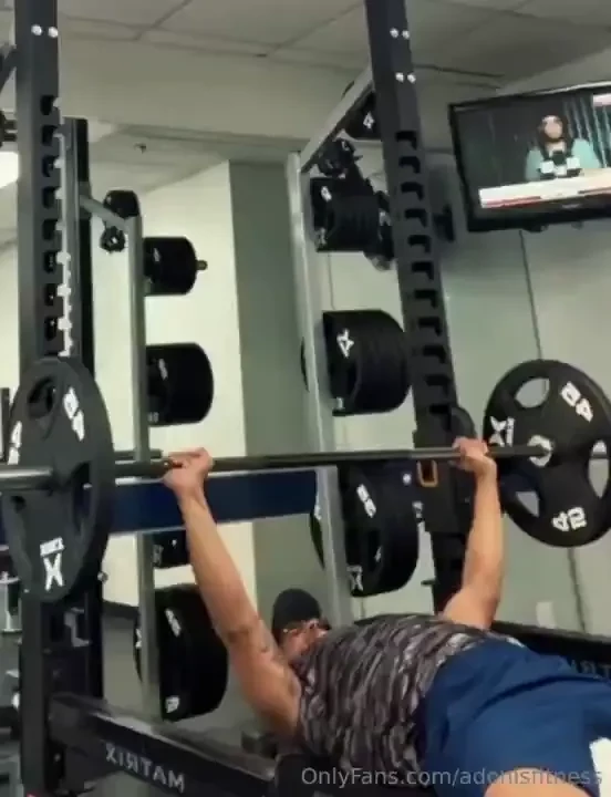 Bench press has many benefits such as improved mobility joint 