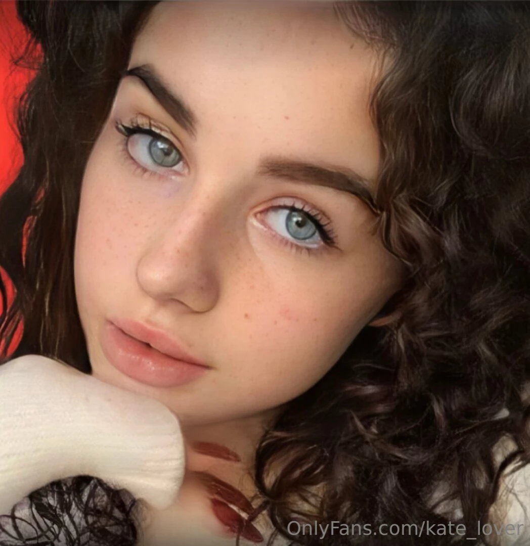 My girlfriend me_marta is a real nymphomaniac who enjoys being looked part 4 