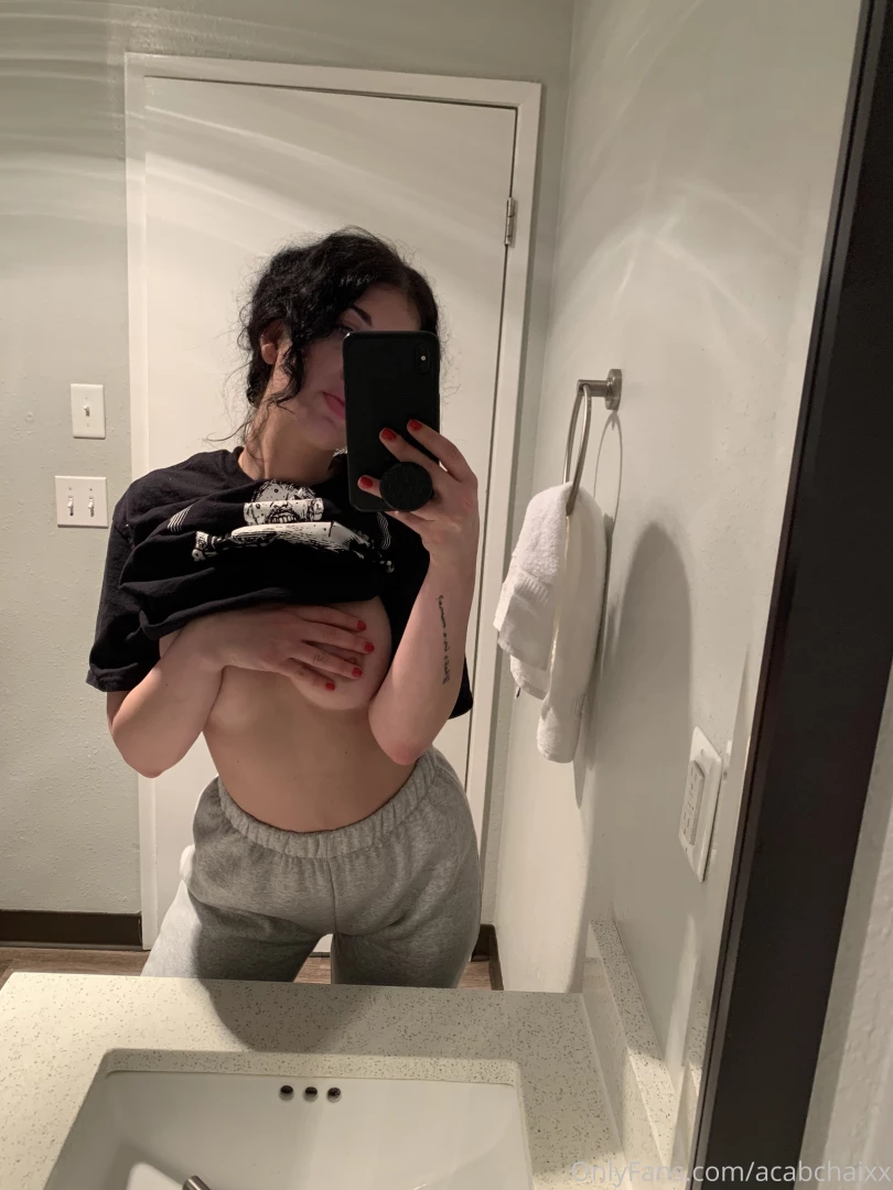 Been on the ground all day and about to be on the ground again tonight part 1 