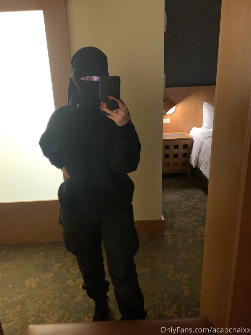 Swipe to help me debloc part 1 