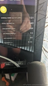 Mmmm daddy keep my body tight by investing in myself i luv working out part 1