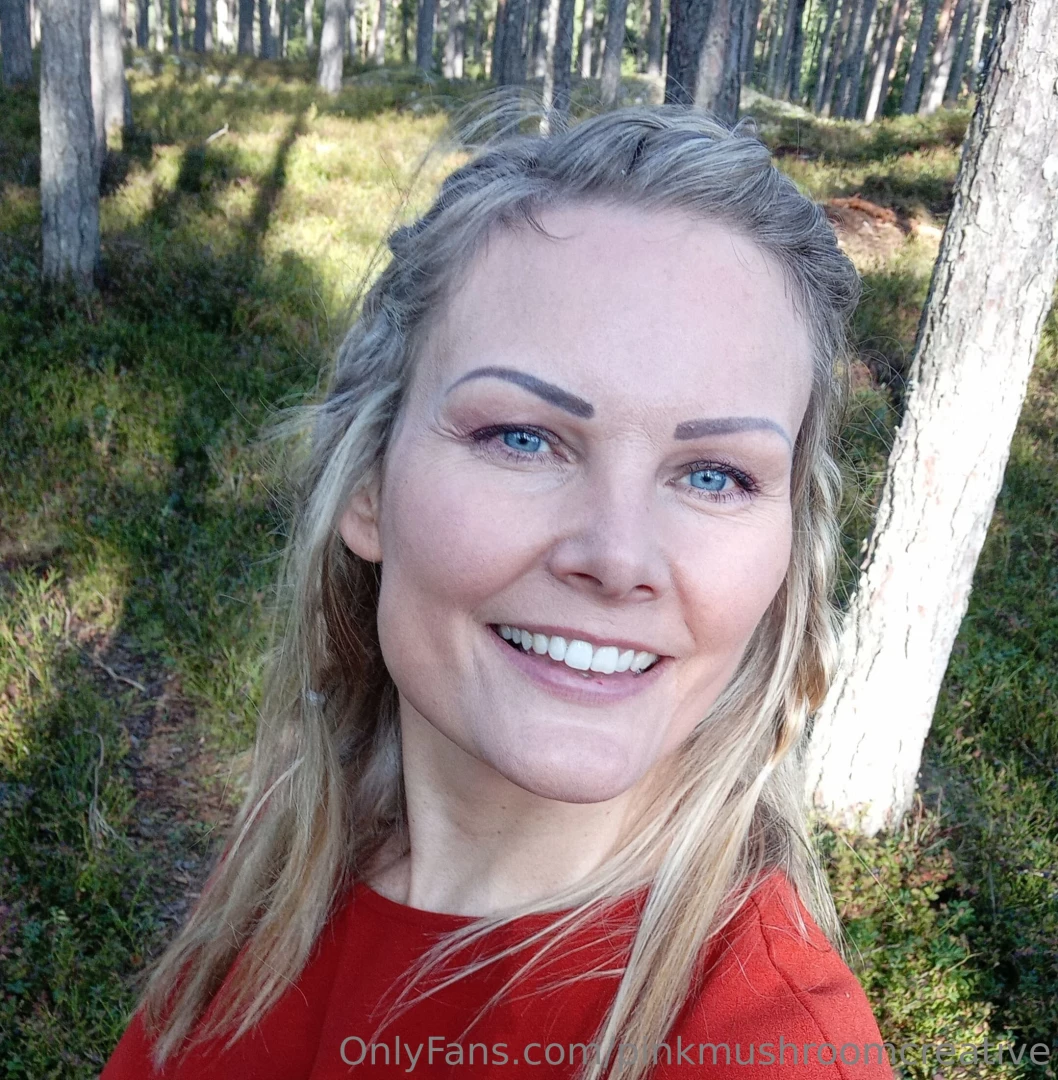 Noen som kunne tenke seg at jeg gjorde noe live do you want me to go 