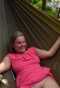 Opplev mitt sv rt intime yeblikk i denne serien p 25 bilder se p n rt