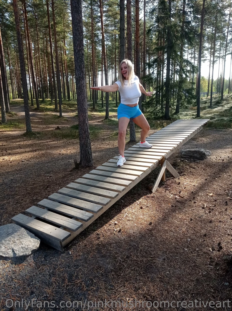 En deilig tur i skauen a beautiful time in the forest 