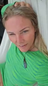 Den norske sommeren - en blanding av regn og sol la oss sk le for v r