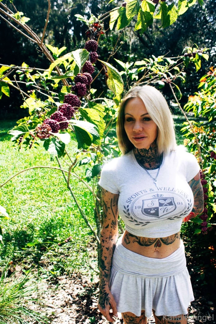 Hey baby thanks for being patient i have been getting slowly moved 