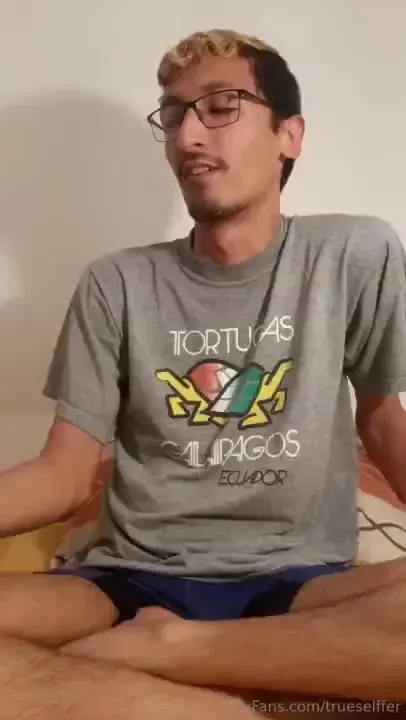 For those who asked me to make a selfsuck tutorial here it is a short 