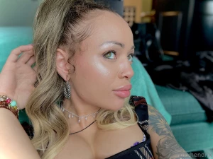 I love having boobs guys seem to forget eye contact