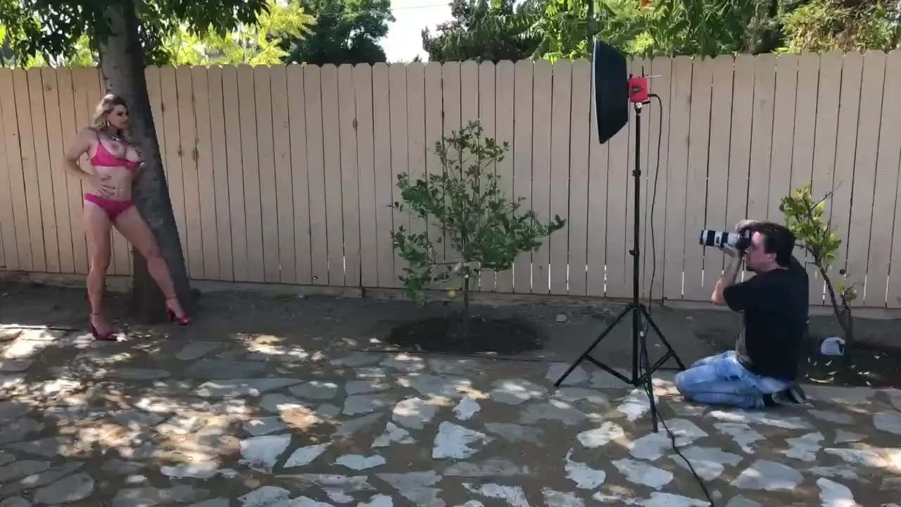 Video vicky bts strip photoshoot by the famous quasarman 