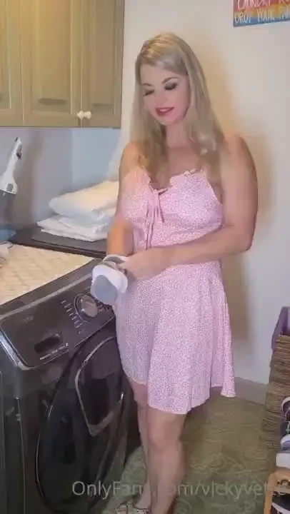 Filthy boys stepmomlaundryvid ask me for it 