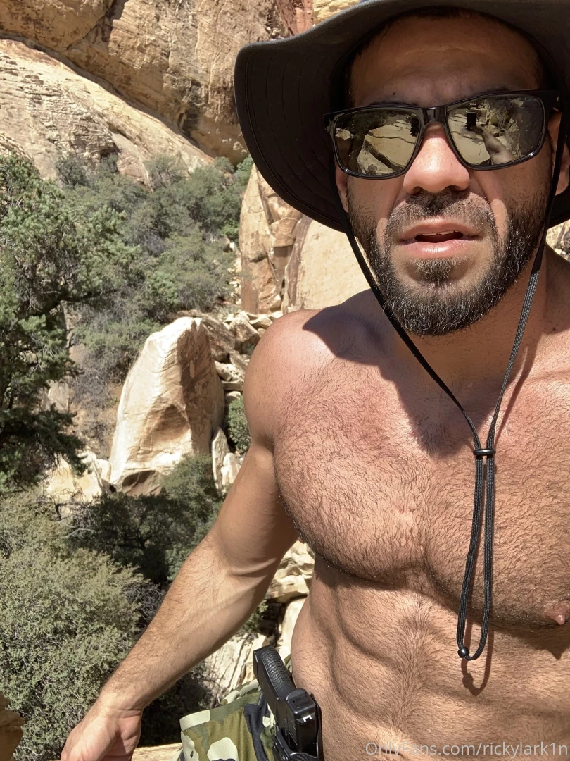 Hiked red rock canyon scouted some great locations to make some fun 