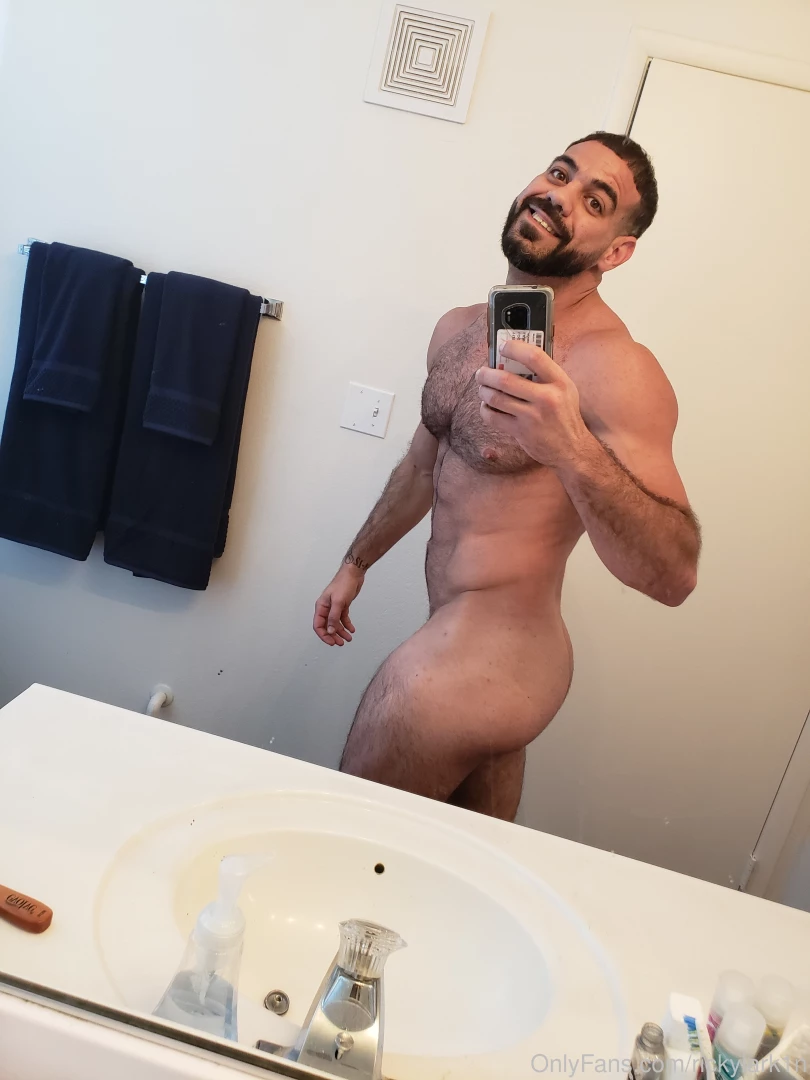 Im giving up the booty in less than a week guess who is going to be 