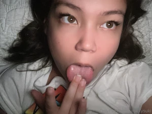 Ill be ur dumb lil slut