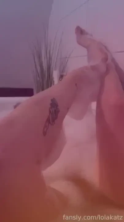 Hot bath tonight before i m back with a fresh hot horsecock video 