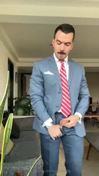 I m officially a hot cock slapper 