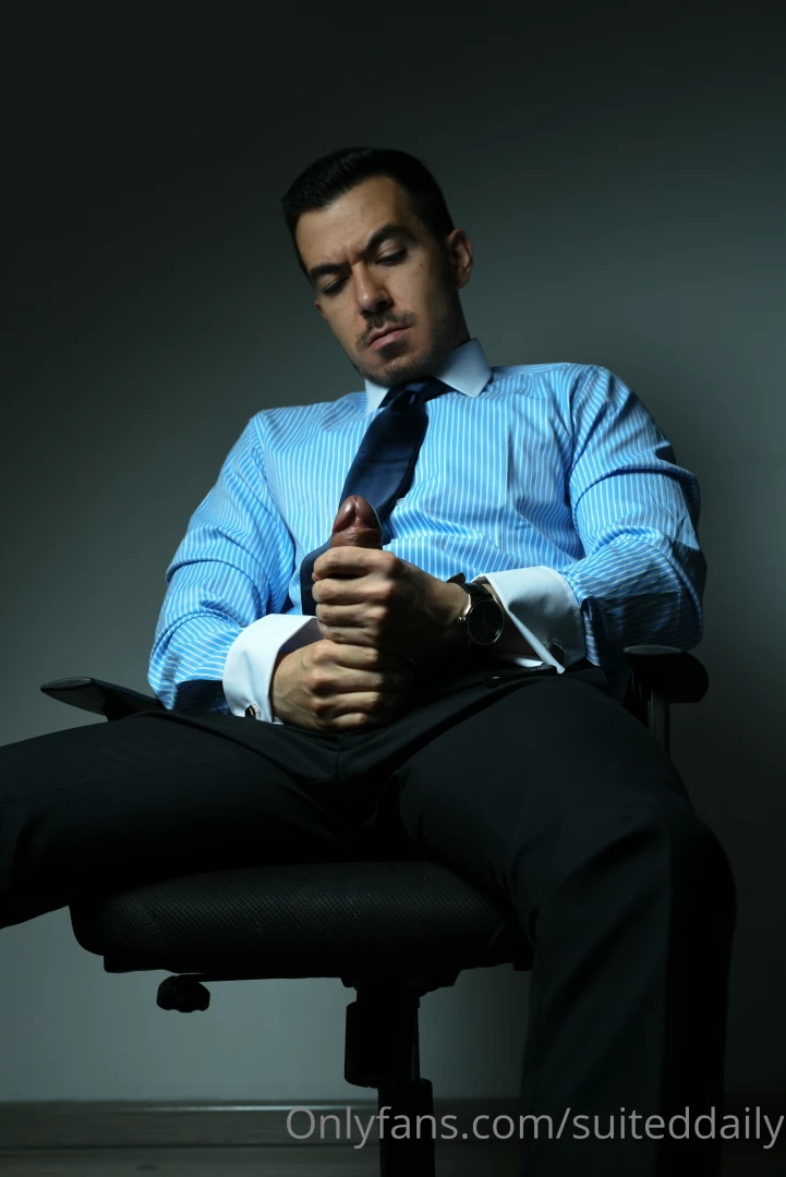 Guess the exact size of my cock in cm and you ll get 50 off on your 