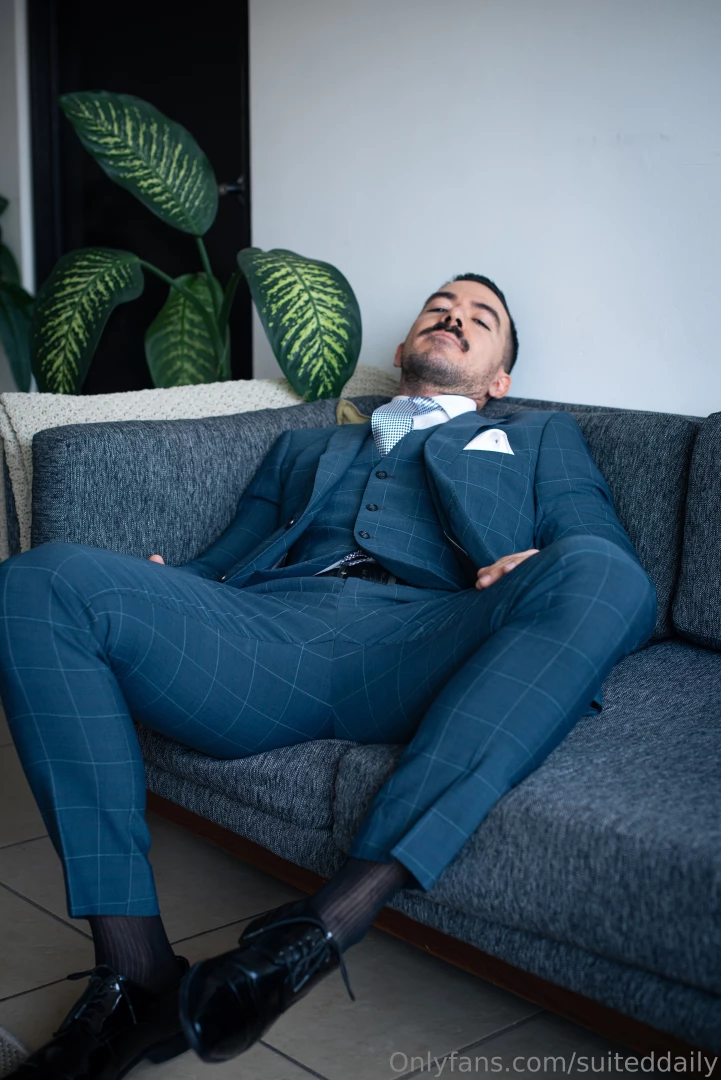 Suiteddaily part 6 