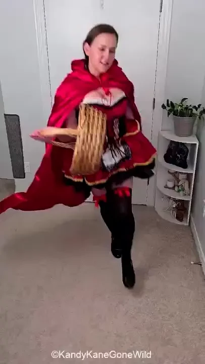 This halloween i want the wolf - he can see me better hear me better 
