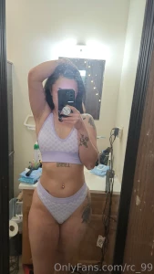 Got some new fits and a close up of tits