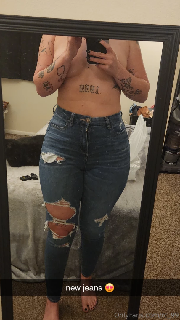 I love how these jeans make my hips look 