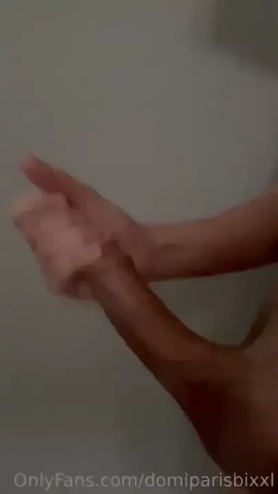 Coute bien sale pute a va te faire mouiller 