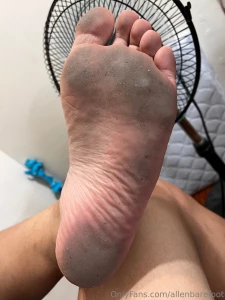 Allenbarefoot part 2