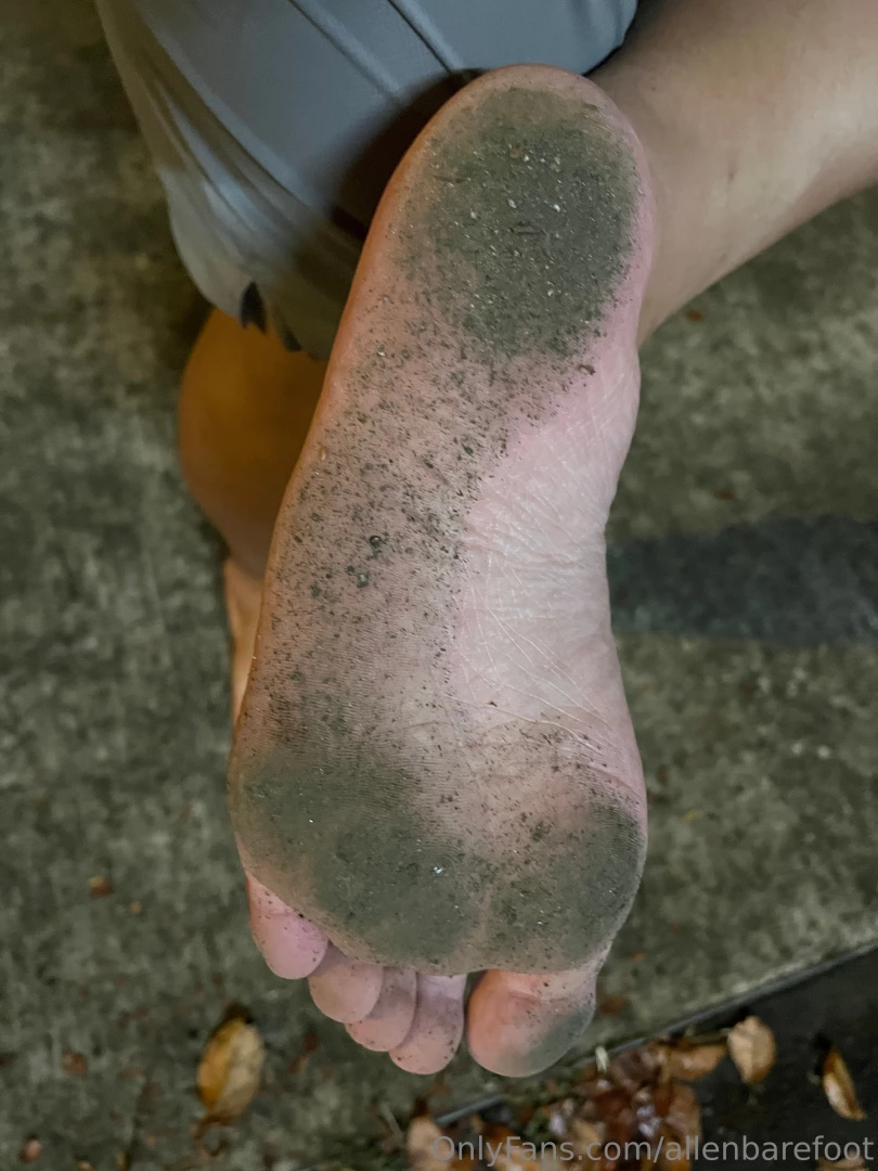 What s your guys preference dirty soles or calloused soles or clean 