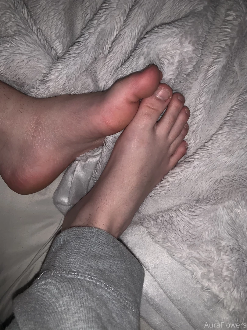 auraflowers - I don t post enough feet appreciation pics part 3 