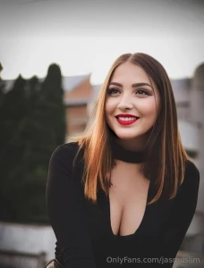 Annie_saint now wet she loves having her juicy ass squeezed this part 497