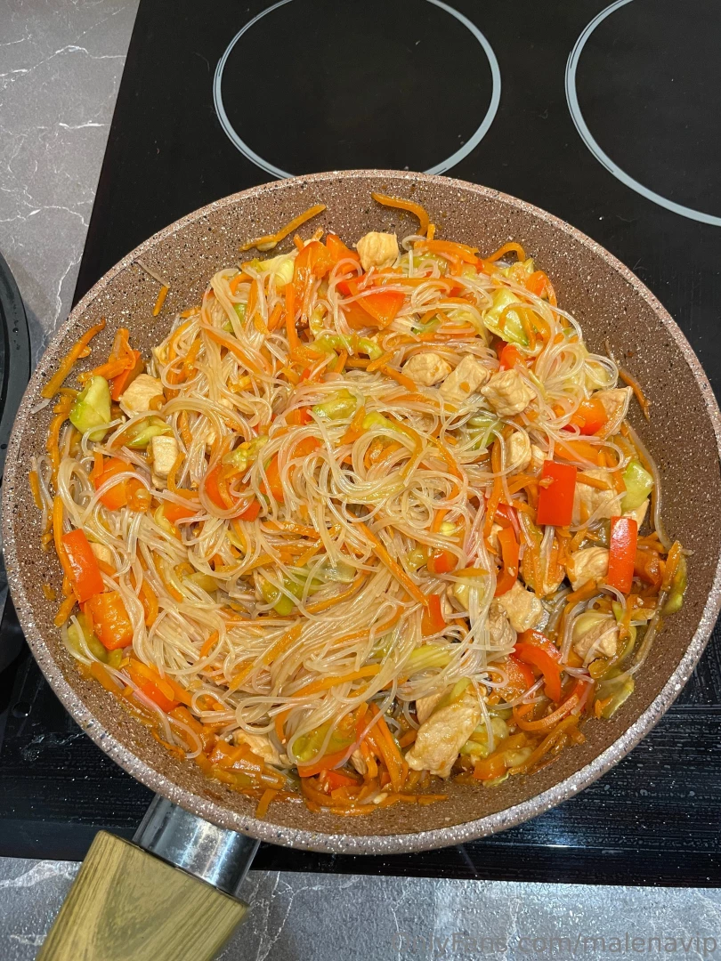 There could have been an aesthetic photo of the finished dish but let 