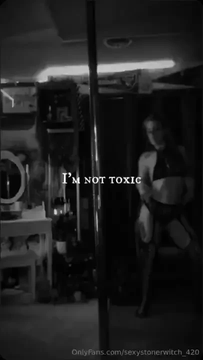 I m classy hehe i m toxique 