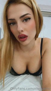 Saturday night and my body knows that i get naughty and sexy comment