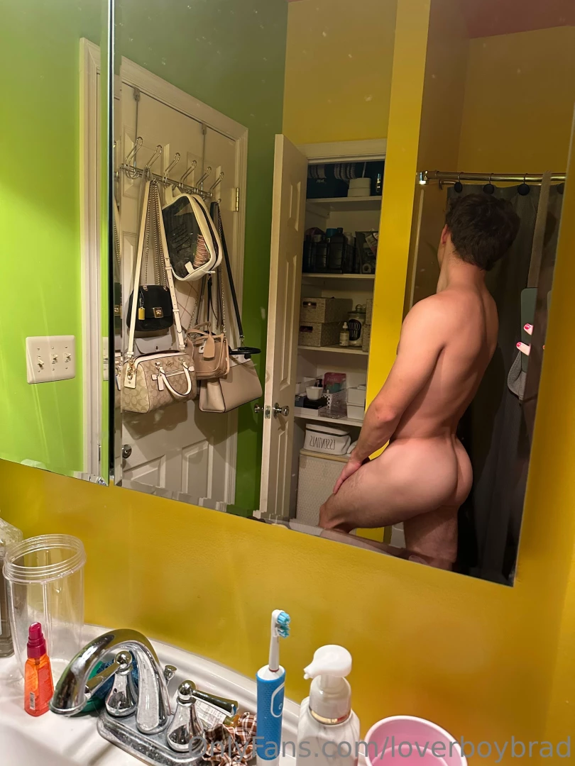 loverboybrad - Here s some booty pics ass or abs lmk in the comments part 1 