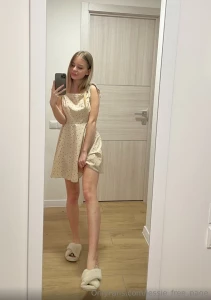 This obedient slut bunny_secrets01 wants to be punished by daddy and part 1038