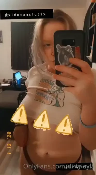 I want to get some new lingerie to take cute pics in and show you guys 