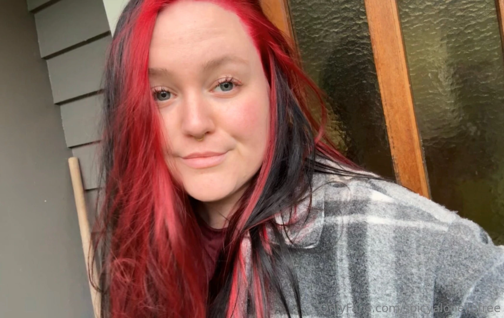 I ll be chatting tonight over at my vip spicyalonexo 