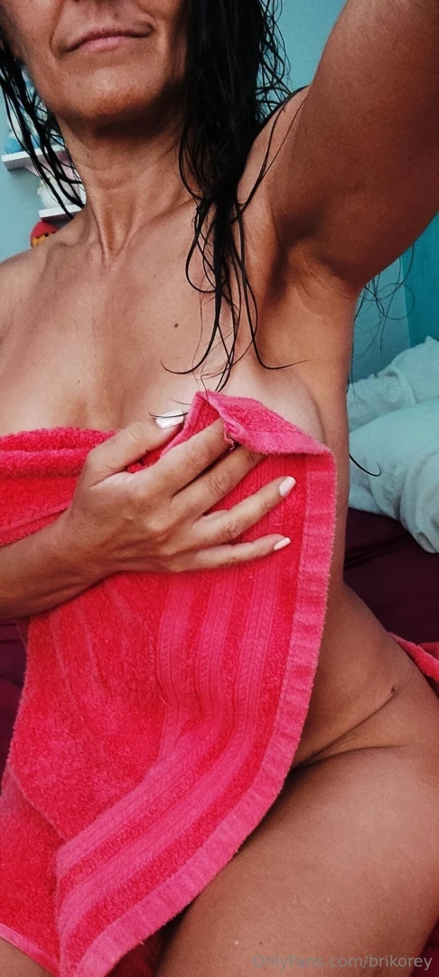 After a shower my body wet and perfumed 