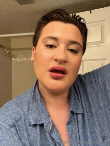 Just me being hot part 7