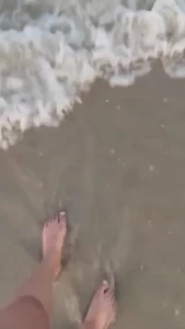 Just some lil teasers of my cute toes at the beach i wonder if you had