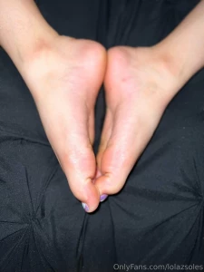 I could not stop playing with my pussy when he took these pics part 4