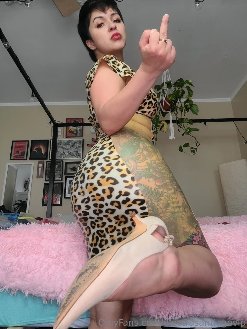 Worship my ass like the pathetic little bitch you are 