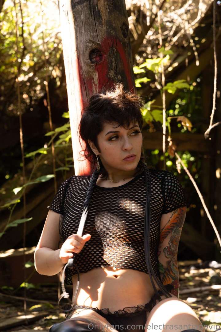 A quick reminder for you your pathetic tribute won t buy you mercy but 