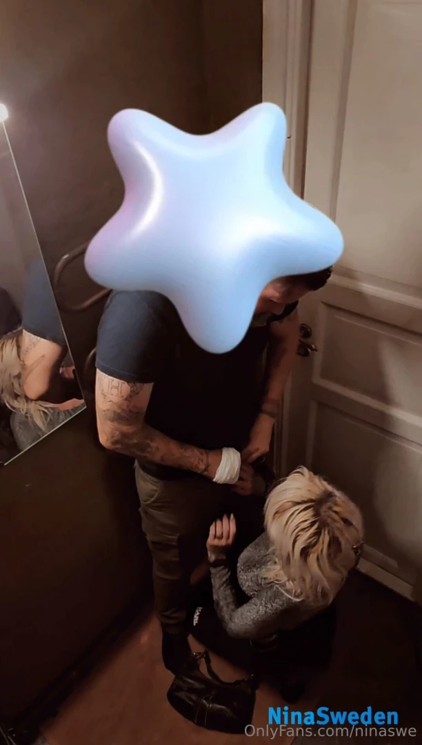 Don t miss the blowjob with cim in the bathroom at the home party 