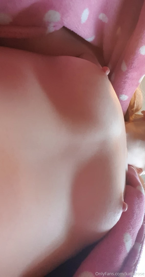 Look at those erect little nipples dying to be sucked on 