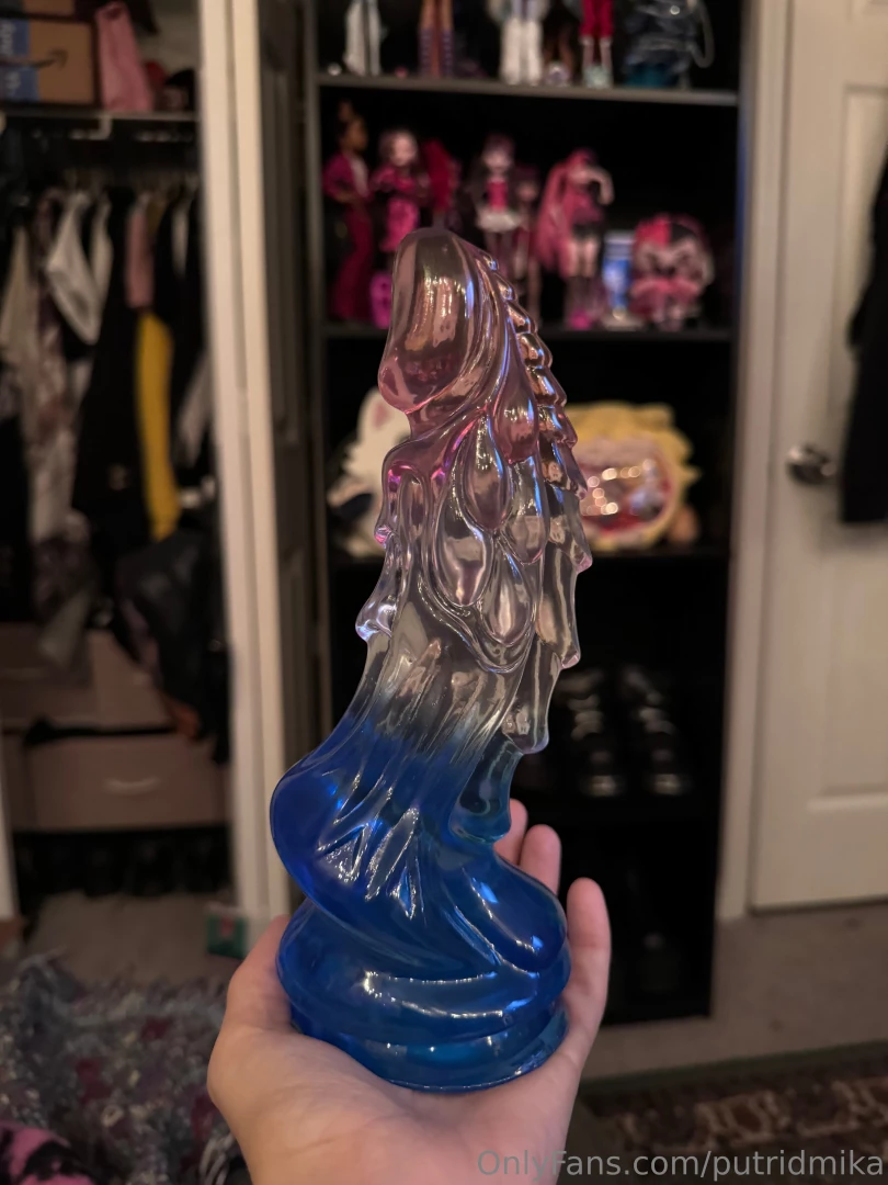 New set dropping tomorrow got a new toy for it too 