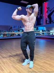 Back to the old stomping grounds for the holidays but the grind doesn